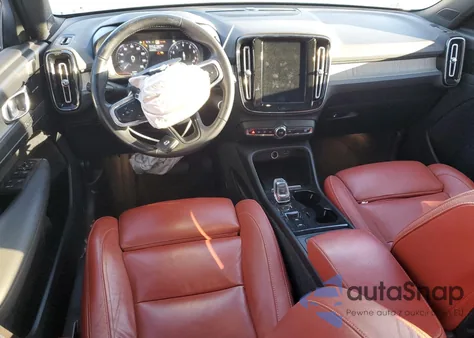 2019 Volvo Xc40 T5 Inscription из США, поврежденный, VIN YV4162UL5K2114549